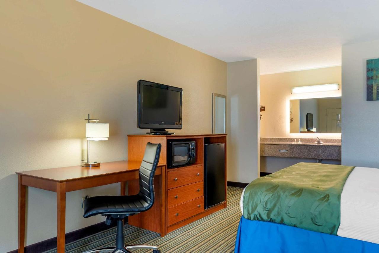 Quality Inn Ashburn Dış mekan fotoğraf